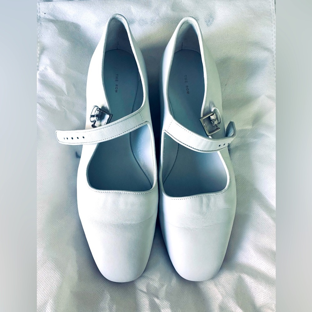 The Row Mary Jane Ava flat. Size 38.5. Soft white leather, worn once.